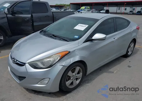 2013 Hyundai Elantra Gls/Limited z USA, uszkodzony, nr VIN 5NPDH4AE4DH234033